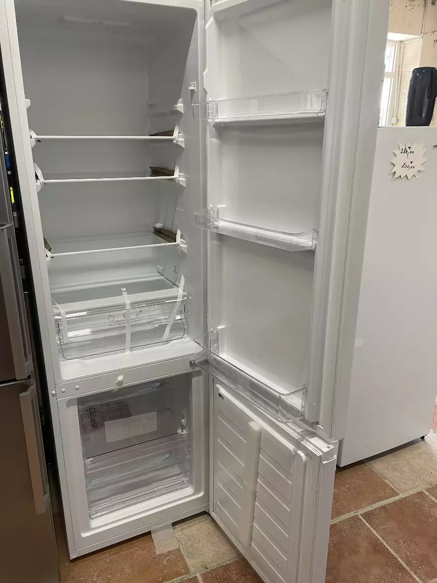Réfrigérateur LISTO RCL170-55MIB2